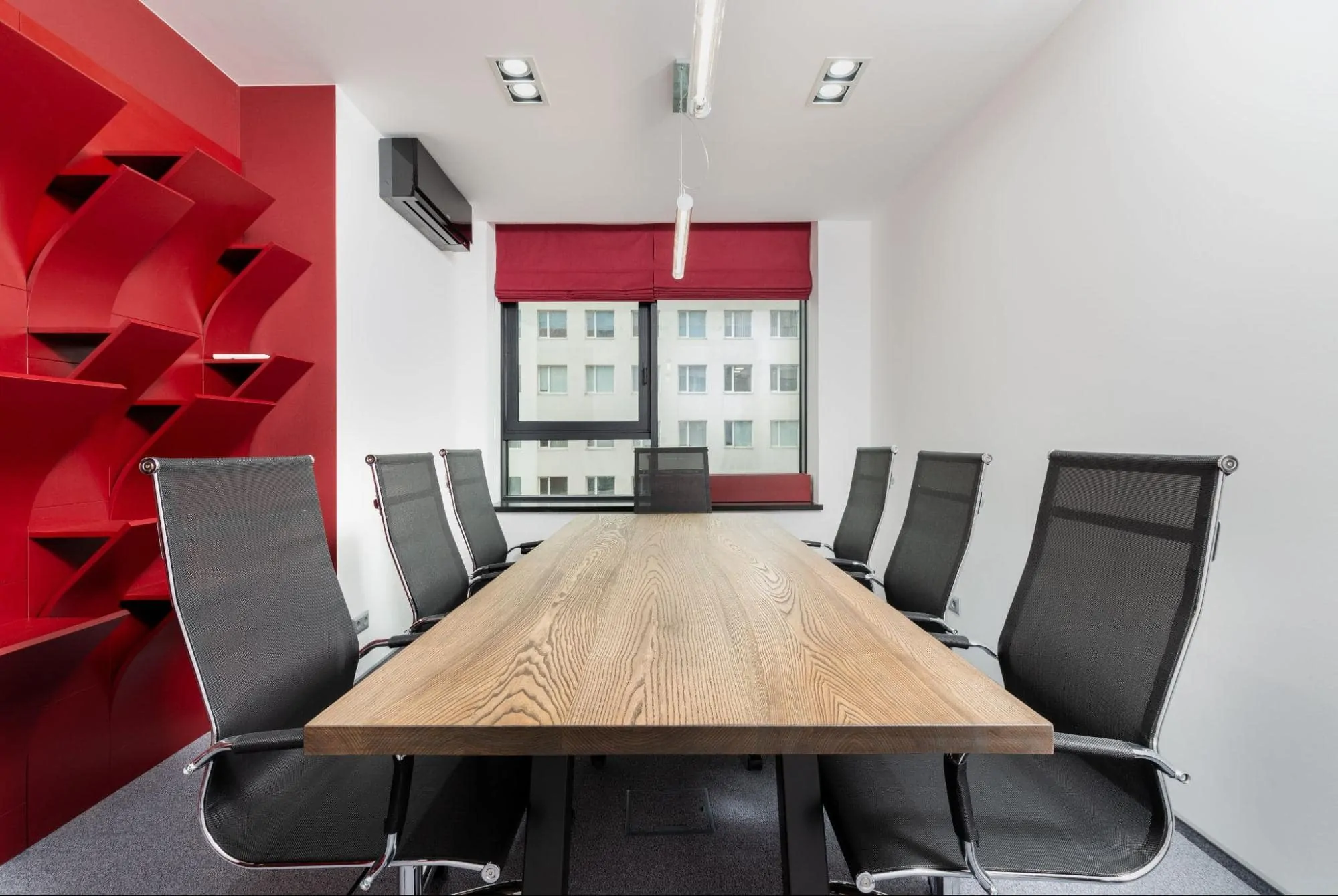 roles vs responsibilities office